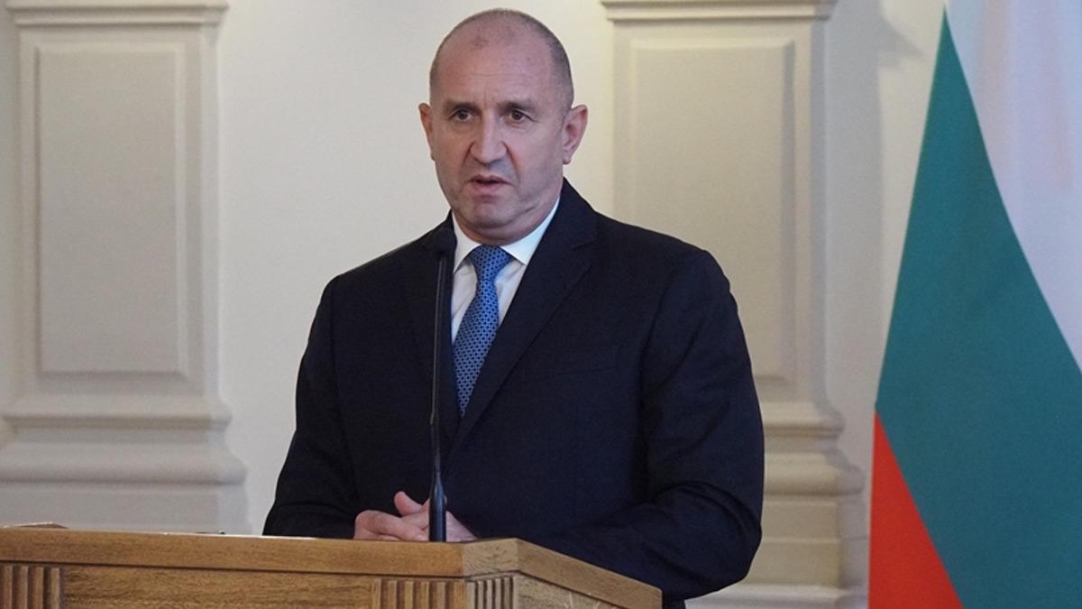 Bulgaristan da eski Cumhurbaşkanı Radev, genel se&ccedil;imi b&uuml;y&uuml;k farkla birinci tamamladı 1
