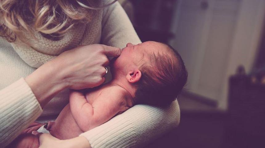 Doğum sonrası SGK'lı anneye 123 bin TL, memur anneye 247 bin TL!