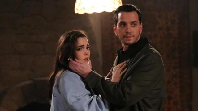 Lara Paşalı ve Selahattin Paşalı ayrıldı mı? Düğün fotoğrafları silindi