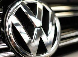  Otomobil devi Volkswagen 70 yıllık logosunu değiştiriyor