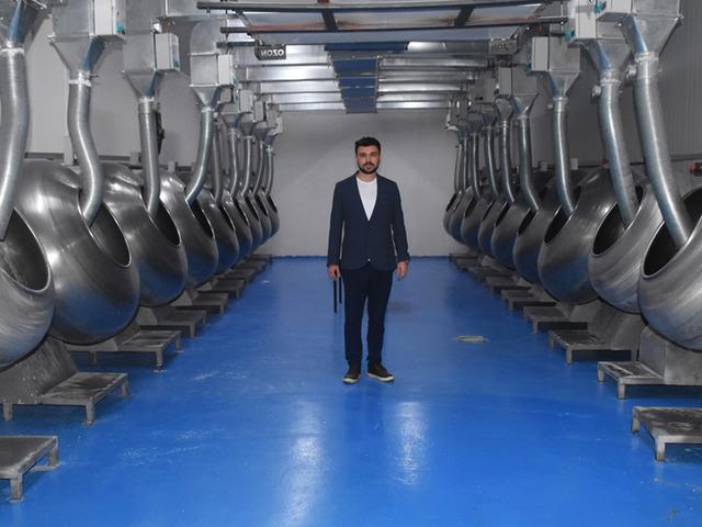 Fabrikada &ccedil;alışıyordu, şirketi satın aldı: 7 &uuml;lkeye satıyor