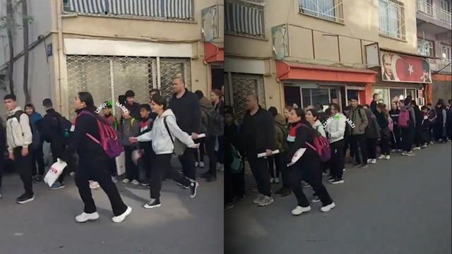 Öğrenciler güvenlik kontrolünden geçirilerek okula tek tek alındı