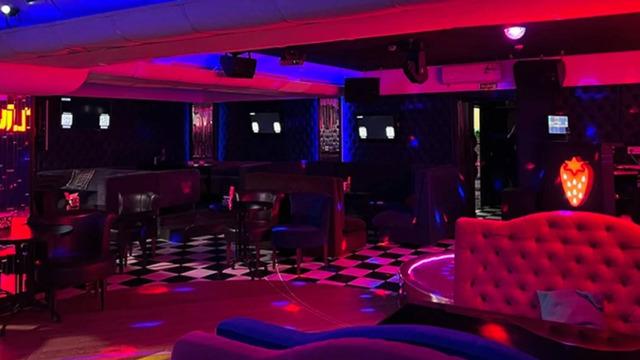 Haftalık 500 bin TL 'rüşvet' iddiası: Pavyonda eğlenip faturaları belediyeye ödetmişler!