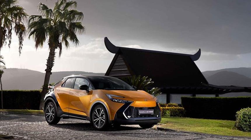 Nisan 2026 Toyota sıfır ara&ccedil; kampanyası: 300 bin TL'ye varan indirim