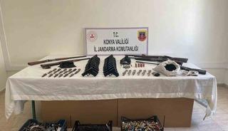 Antalya ve Konya&rsquo;da jandarmadan silah ka&ccedil;ak&ccedil;ılığı operasyonu