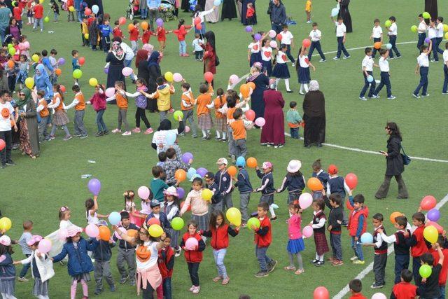 Aşkale’de çocuklar eğlendi