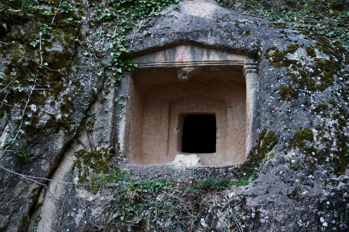 Ordu da bu mezarlığa akın akın geliyorlar! Sebebi şaşırttı 3