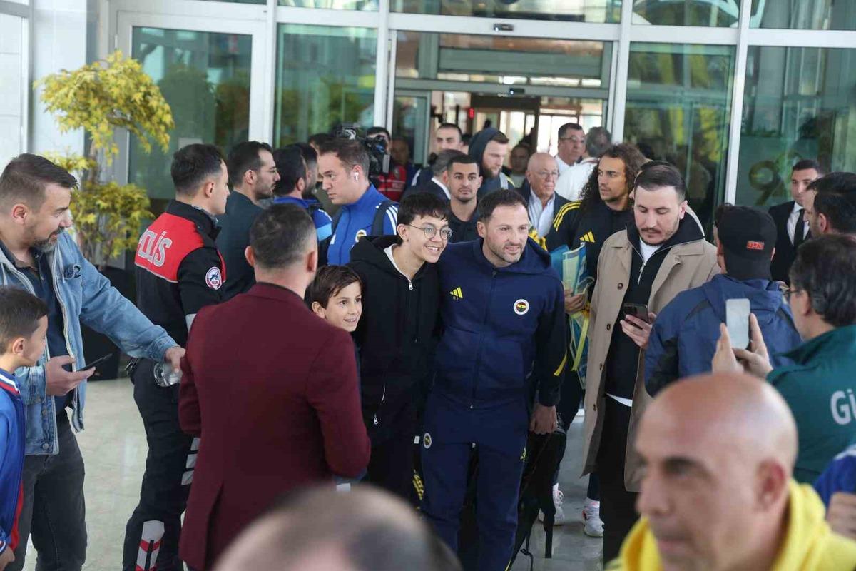 Fenerbah&ccedil;e kafilesi Konya&rsquo;ya geldi 2