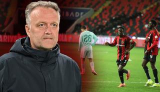 Kayseri'de kaos! Skora dayanamadı! Aldığı oyuncuyu hemen &ccedil;ıkardı