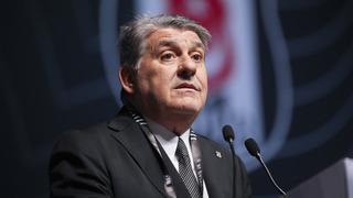 Beşiktaş'ta Serdal Adalı canlı yayında ucu açık diye müjdeledi!