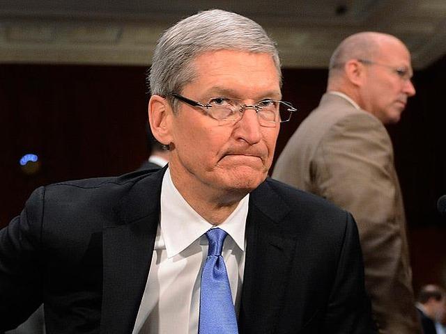 Apple'da b&uuml;y&uuml;k değişim! Tim Cook koltuğu o isme bırakıyor