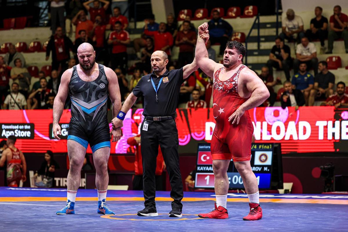 Rıza Kayaalp tarih yazıyor! Rakibi yenilgiyi hazmedemedi, tokat attı 1