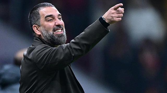 Son düdük çaldı Arda Turan gözyaşlarını tutamadı