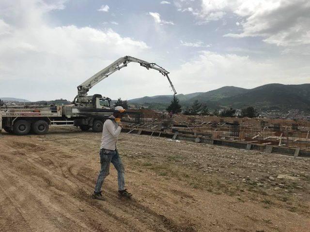 Osmaneli’nde inşaat çalışmaları devam ediyor