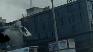 Ekipler olay yerinde! Pendik'te iş yerinde yangın