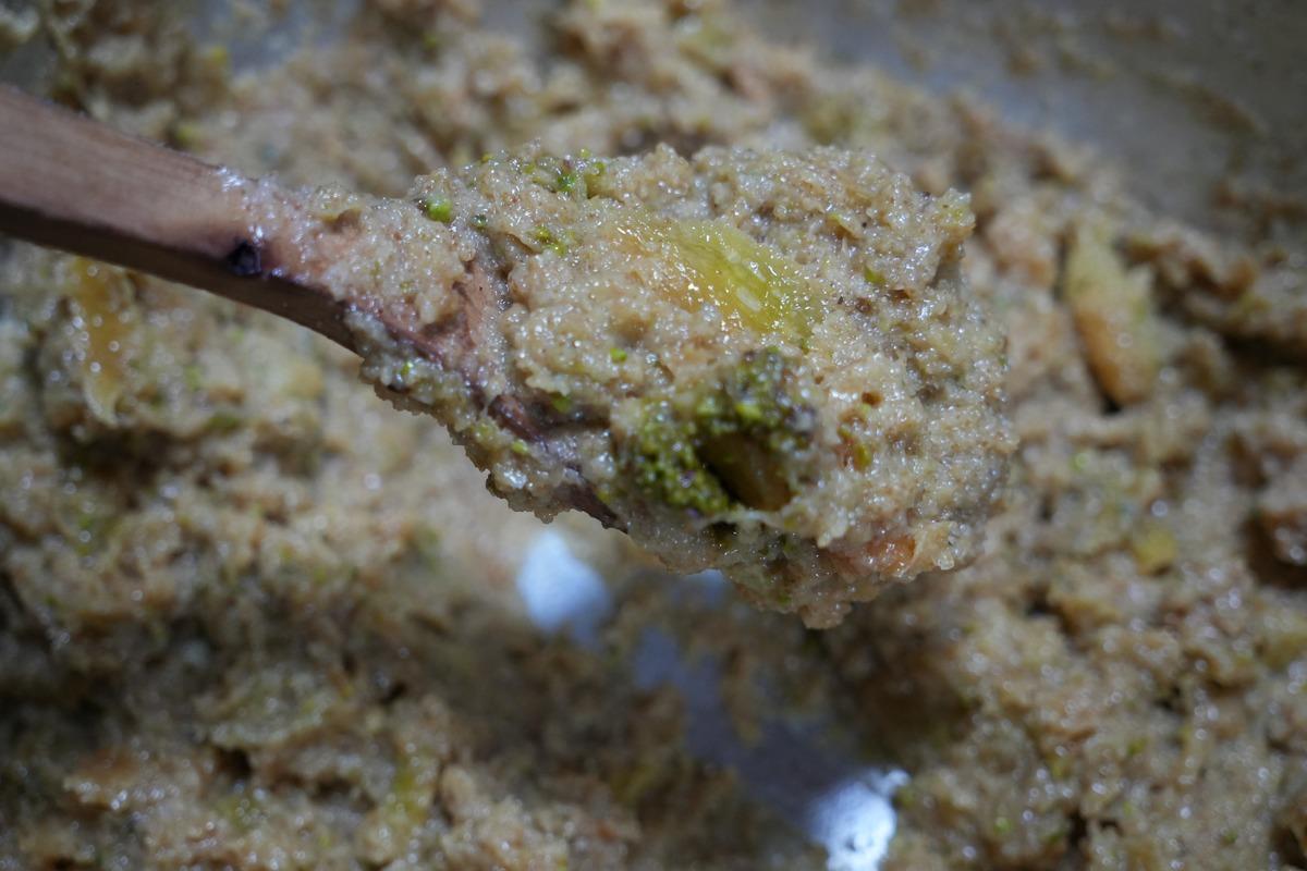 İsraftan doğdu, 250 TL&rsquo;ye satılıyor! Gaziantep&rsquo;te yeni tatlı akımı 3