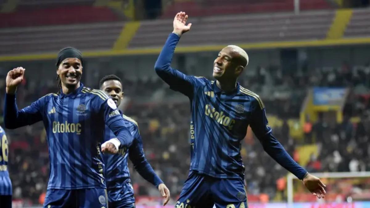 &Ccedil;ANLAR CİMBOM İ&Ccedil;İN Mİ &Ccedil;ALIYOR? 5