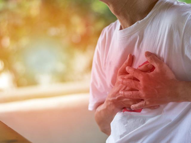 35 yaşa kadar d&uuml;şt&uuml;! Bu alışkanlık kalp krizini tetikliyor