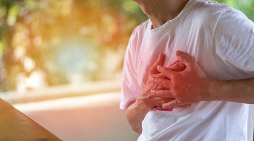 35 yaşa kadar d&uuml;şt&uuml;! Bu alışkanlık kalp krizini tetikliyor