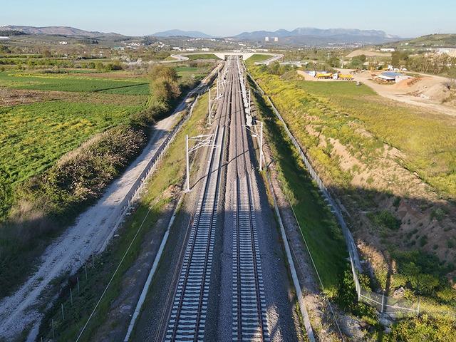 Hızlı tren geliyor: Raylar g&ouml;r&uuml;nt&uuml;lendi! Geri sayım başladı