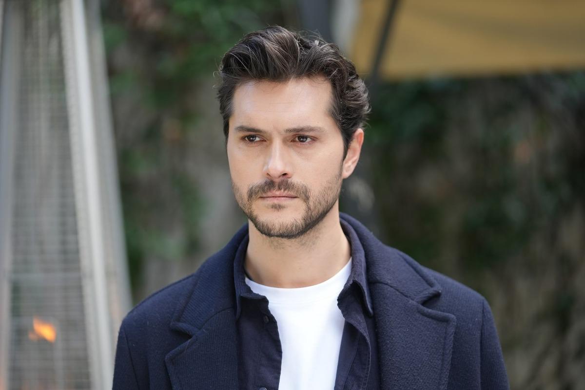 Alperen Duymaz yaz dizisi Doğa nın Kanunu nun başrol&uuml; oldu 2