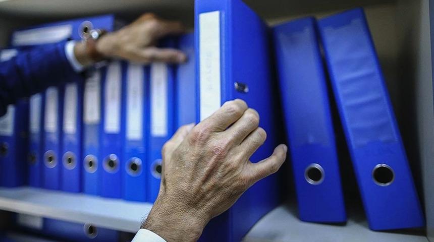 Dosyalar raftan iniyor! Bakan G&uuml;rlek duyurdu: Faili me&ccedil;huller i&ccedil;in &ouml;zel ekip kuruldu