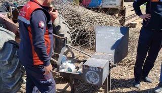 Trakt&ouml;r&uuml;n şaftına ayağı sıkışan kadın yaralandı