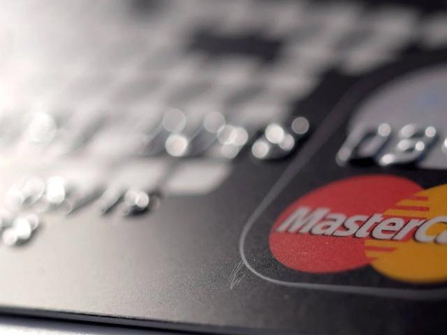 Kartlı &ouml;demelerin tutarı martta 2,6 trilyon lirayı aştı!