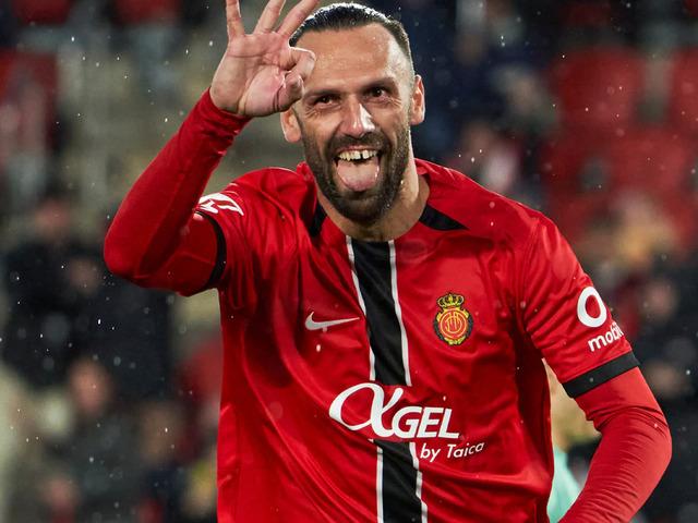 Fenerbah&ccedil;e, Vedat Muriqi ile anlaştı! Bonservisi 10 milyon Euro