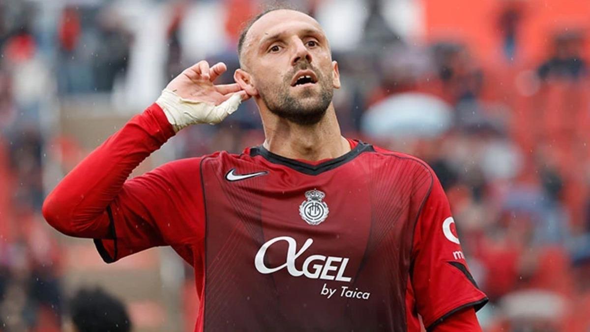 Fenerbah&ccedil;e, Vedat Muriqi ile anlaştı! Bonservisi 10 milyon Euro 1