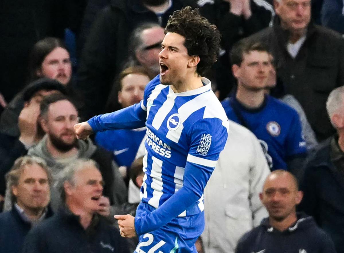 Ferdi Kadıoğlu, Premier Lig de tarih yazıyor! Chelsea yi &ccedil;aresiz bıraktı 1