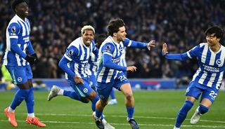 Ferdi Kadıoğlu, Premier Lig'de tarih yazıyor! Chelsea'yi &ccedil;aresiz bıraktı