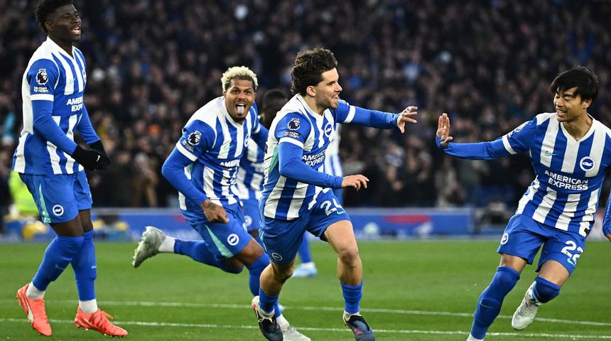 Ferdi Kadıoğlu, Premier Lig'de tarih yazıyor! Chelsea'yi &ccedil;aresiz bıraktı