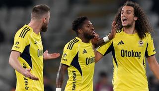 Konyaspor'a elenen Fenerbah&ccedil;e'de Skriniar - Guendouzi krizi