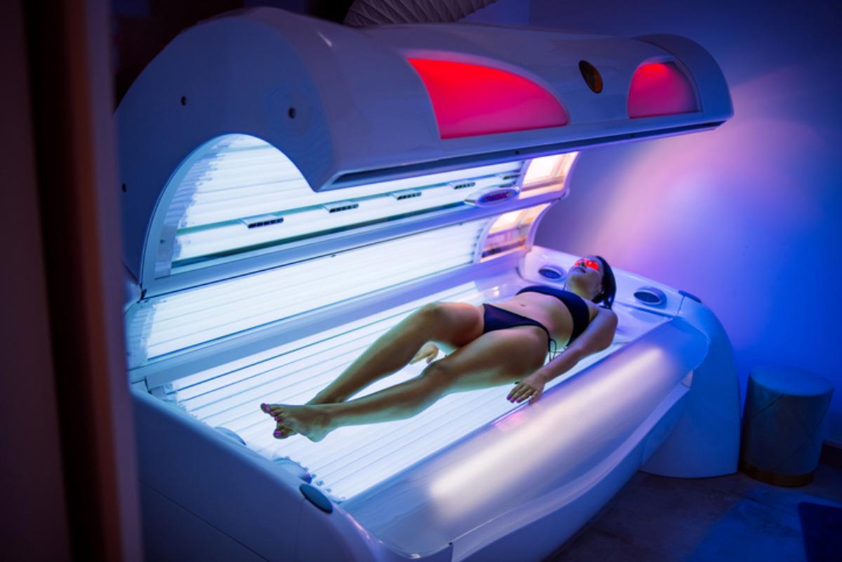 Tamamen soyunup giriliyor, yasaklanması isteniyor! H&uuml;creleri bozup cilt kanserine neden oluyor 1