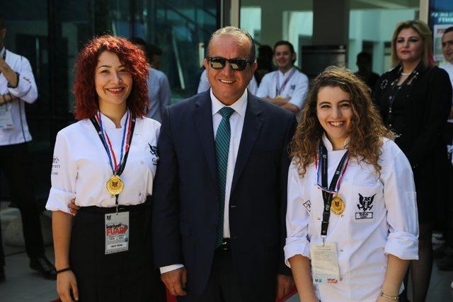 GAÜ Turizm Kariyer Fuarı 1