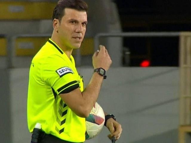 Galatasaray - Gen&ccedil;lerbirliği ma&ccedil;ının VAR&rsquo;ı Eren &Ouml;zyemiş&ccedil;ioğlu oldu