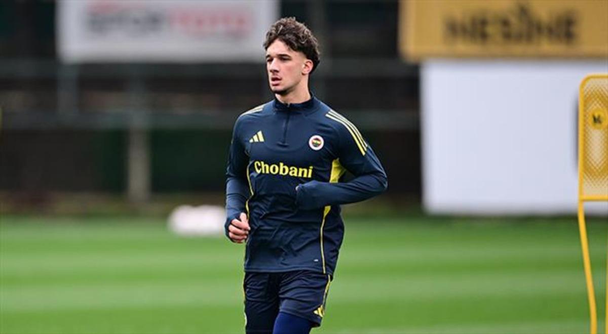 Sezon sonu Galatasaray dan Fenerbah&ccedil;e ye! İkinci &Ccedil;ağrı Balta vakası: Sosyal medya karıştı 2