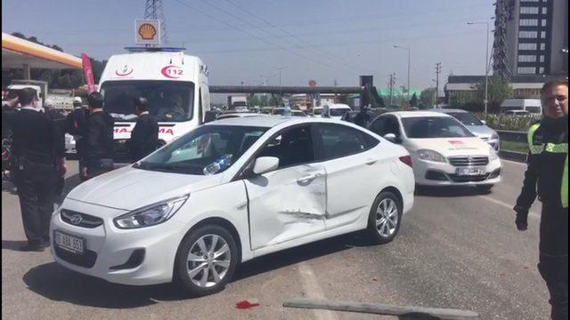 Hatalı sollama yaparak kazaya neden olan sürücü kaçtı