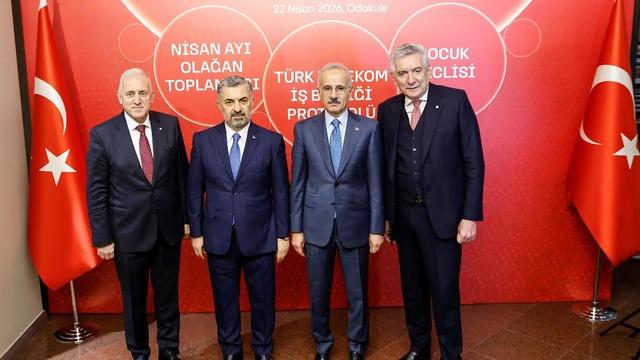 5G’de güçlü iş birliği! Ebubekir Şahin: Türkiye sanayisinin dijital dönüşüm yolculuğuna liderlik etmeyi amaçlıyoruz