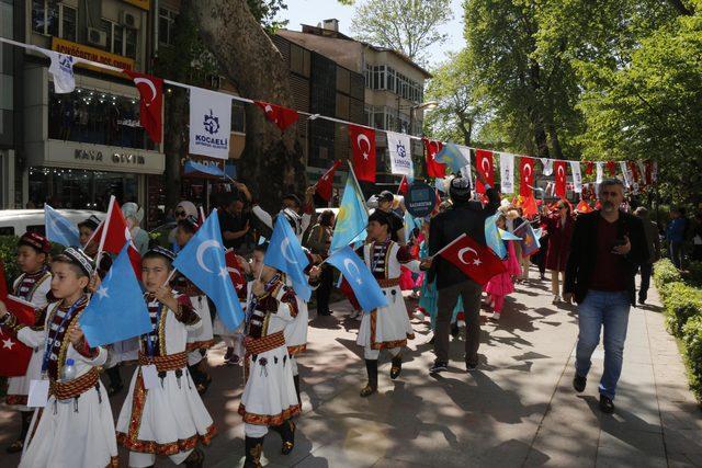 41 ülkeden gelen çocuklar İzmit'te festivale katıldı