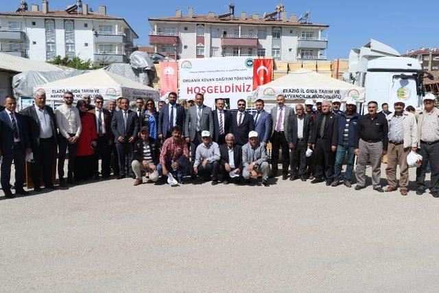 Elazığ’da 400 organik kovan dağıtıldı