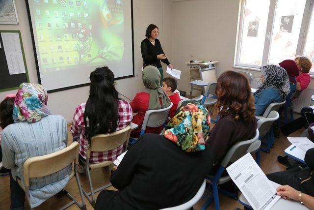 Odunpazarı’nda ‘Çocuğa Yönelik Cinsel İstismarın Önlenmesi’ semineri