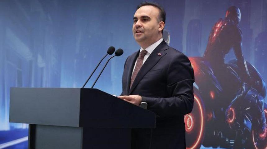 Bakan Kacır: ''Motosiklet ve bisiklet sanayi firmalarının 16 milyar lira yatırım b&uuml;y&uuml;kl&uuml;ğ&uuml;ne sahip 106 projesinin &ouml;n&uuml;n&uuml; a&ccedil;tık ''