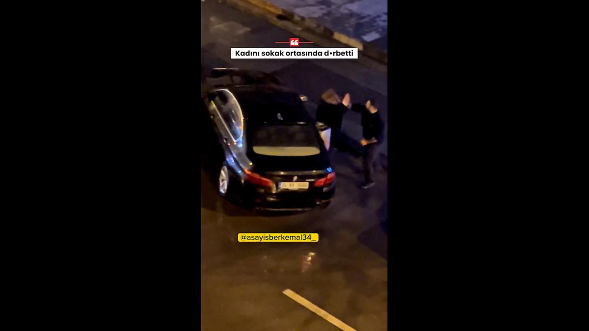 Yanındaki kadına şiddet uygulayıp zorla araca bindirdi... Tepki &ccedil;ekince saldırdı! 3