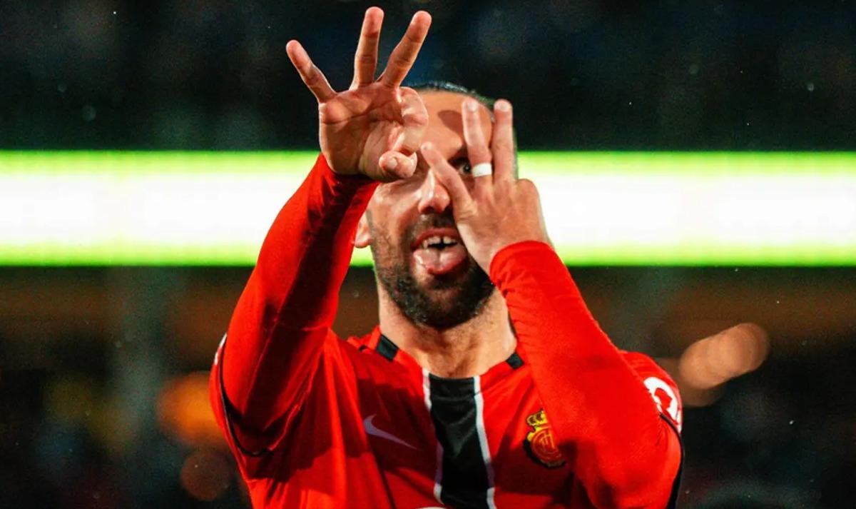 Fenerbah&ccedil;e de Vedat Muriqi transferi yattı! İşte şok eden sebep 2