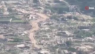 İsrail'den L&uuml;bnan'da buldozerli yıkım