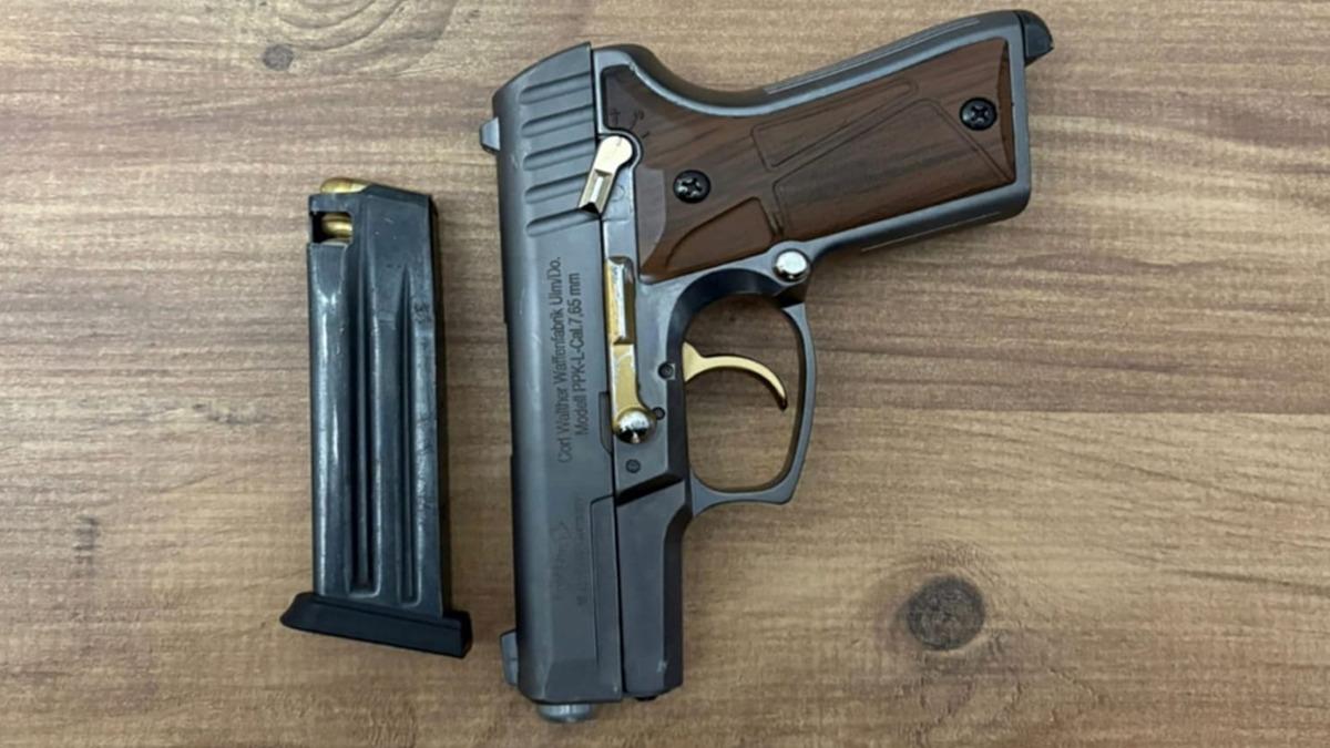 &Uuml;sk&uuml;dar da 18 yıl &ouml;nceki cinayet  kan &ouml;rneği  ile &ccedil;&ouml;z&uuml;ld&uuml; 3