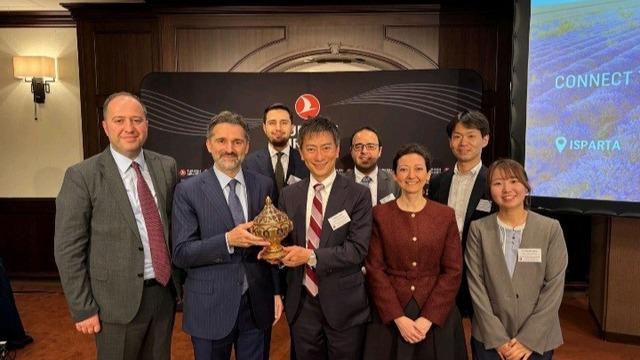 THY Yönetim Kurulu ve İcra Komitesi Başkanı Prof. Dr. Şeker, Tokyo'da yatırımcılarla buluştu