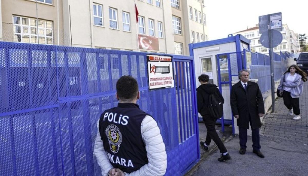 Okullarda yeni d&ouml;nem! G&uuml;venlik sil baştan değişiyor 3